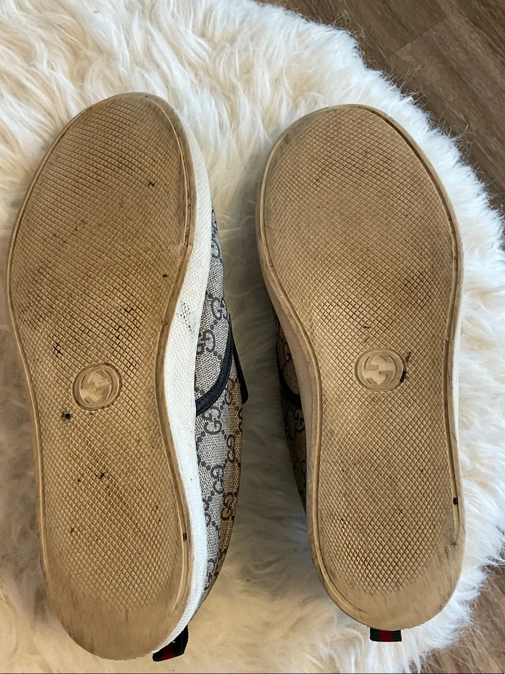 Gucci GG Supreme Slip-On Sneakers with Tiger Motif - Beige, Brown & Black